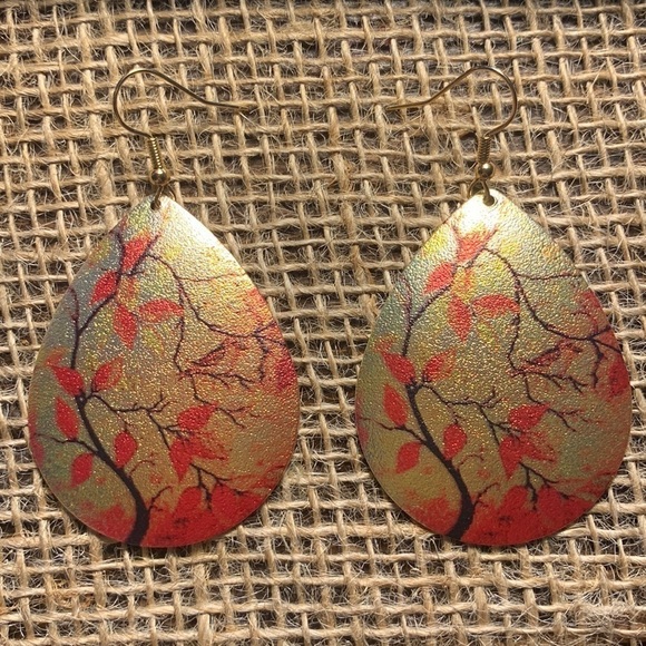 Jewelry - Nwt Handmade Autumn Earrings